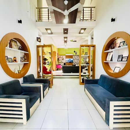 Thottungal Homestay Nedumbassery Exteriör bild