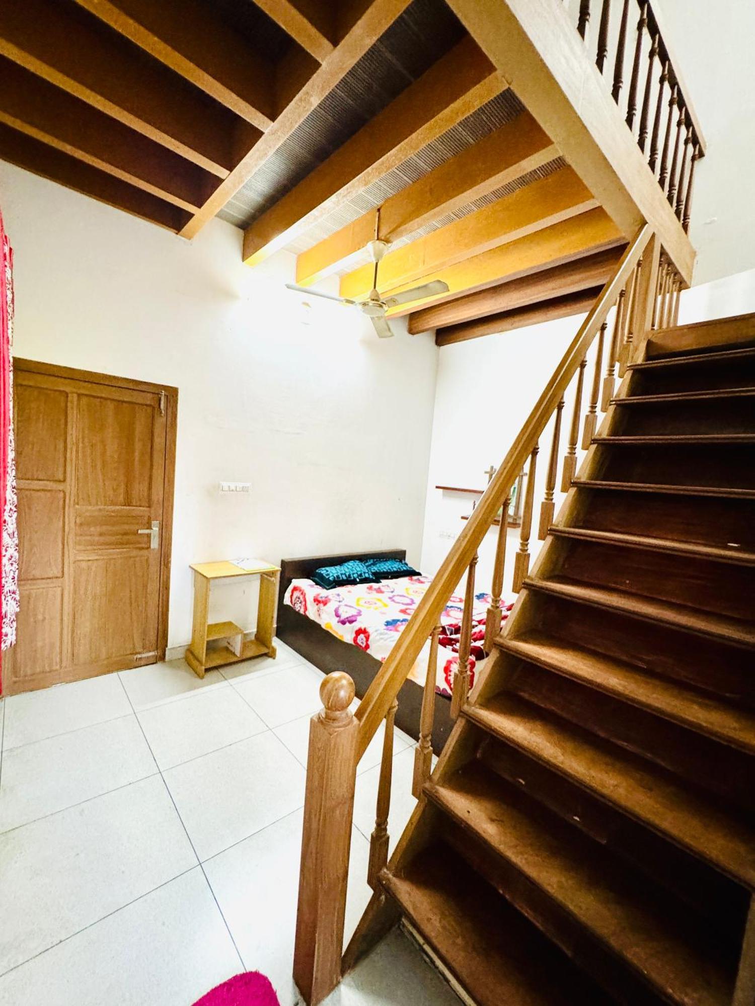 Thottungal Homestay Nedumbassery Exteriör bild