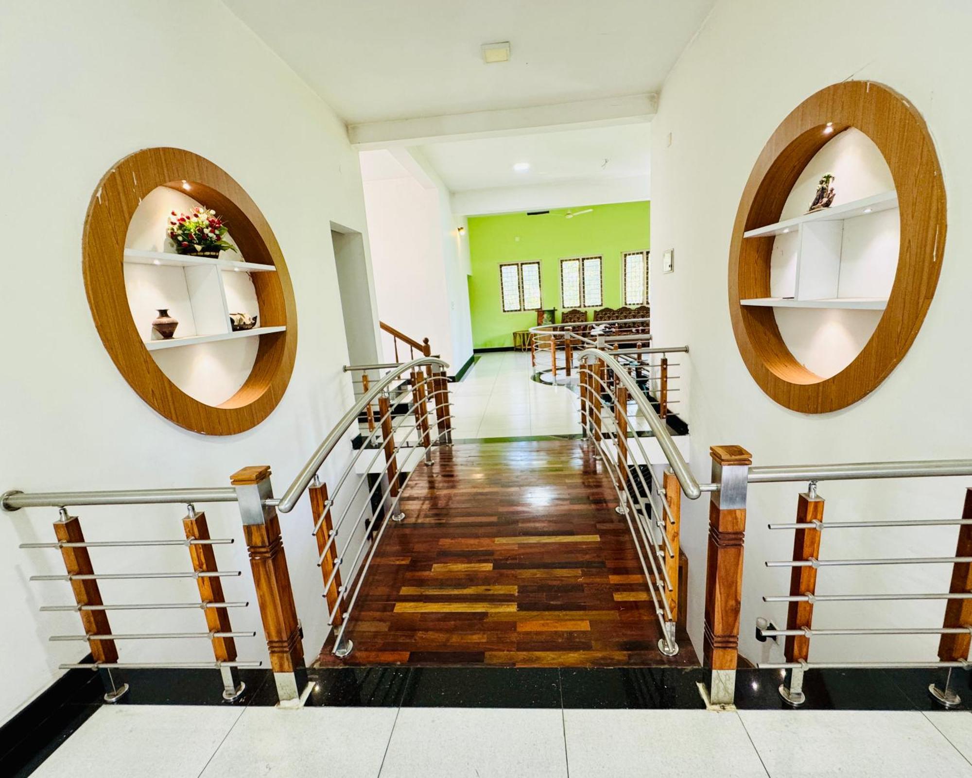 Thottungal Homestay Nedumbassery Exteriör bild