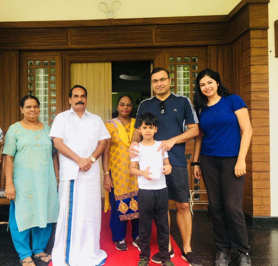 Thottungal Homestay Nedumbassery Exteriör bild