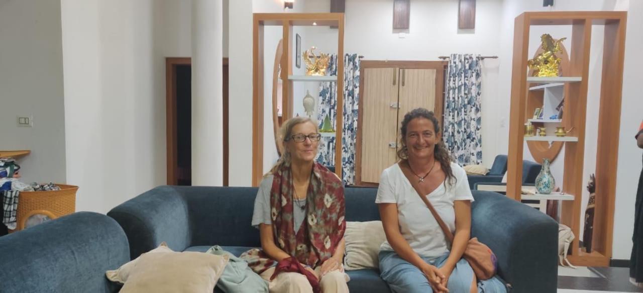 Thottungal Homestay Nedumbassery Exteriör bild